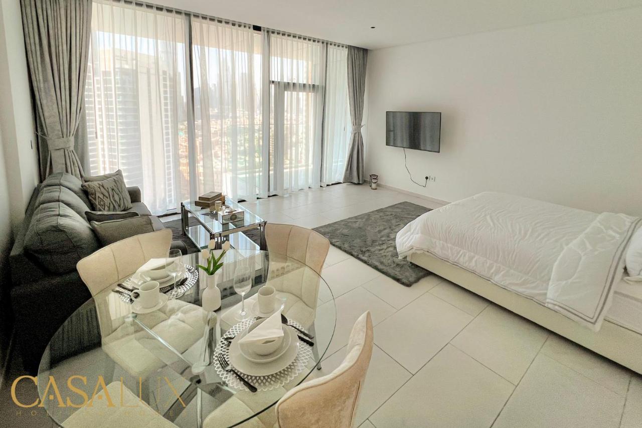 Ferienhaus Stunning Std Flat In Dt, With Burj Khalifa View . Dubai
