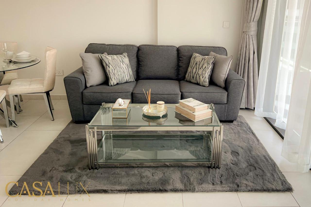 Stunning Std Flat In Dt, With Burj Khalifa View . Ferienhaus *